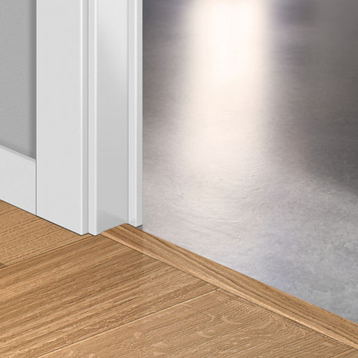 [QS-QSWINCP] PROFILE INCIZO REPLAQUE SUR MDF - 2150X17X54MM - QSWINCP